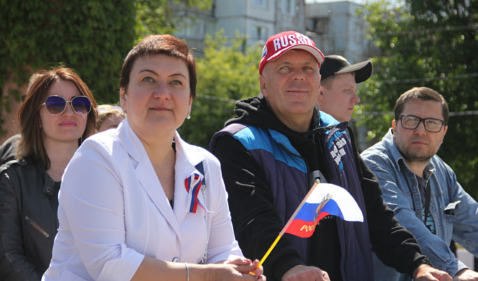  В Твери в День России прошли патриотические акции, фестивали и концерты
