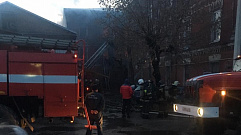 Игорь Руденя поручил оказать помощь жильцам дома во Дворе Пролетарки, где произошел пожар
