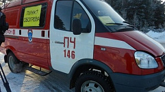 Тюменские спасатели помогли дальнобойщику из Тверской области