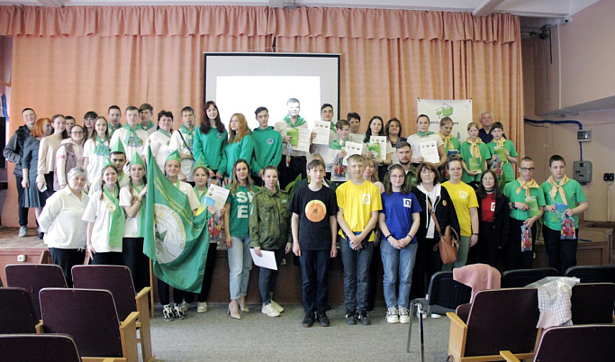 Более 1,1 тысяч юных жителей Тверской области учатся охранять природу в школьных лесничествах