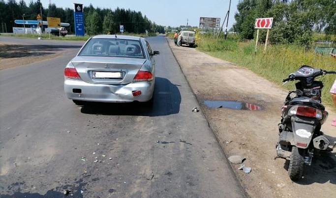 В Тверской области пьяный водитель без прав попал в ДТП