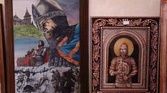 РПЦ наградила осужденных за написанные в колонии икону и картину в Тверской области