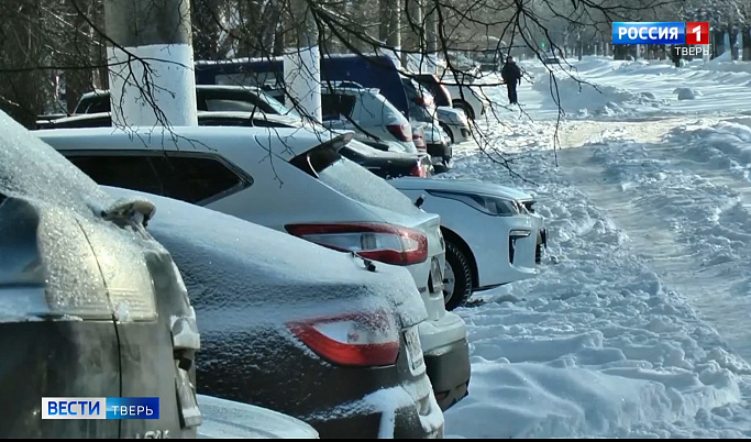 Нарушителей правил парковки в Твери продолжают штрафовать