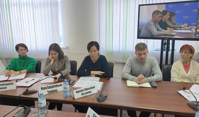 В Тверской области обсудили вопросы поддержки в трудоустройстве родителей несовершеннолетних детей