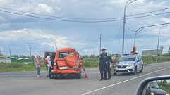 В Зубцовском районе автомобиль смяло после аварии