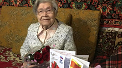 В Твери 104-летие отмечает ветеран войны Зинаида Косихина