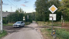 Трёхлетний велосипедист попал под колёса машины в Твери