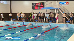 В военной академии ВКО имени Жукова сегодня прошли первые соревнования в новом бассейне