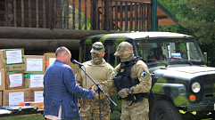 Жители Тверской области отправили машины и антидроновое ружье бойцам СВО