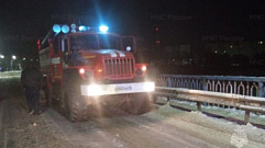 В Тверской области спасатели вытащили человека из воды