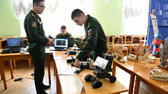 В Твери на выставке школьники и студенты представили более 160 инновационных идей и разработок