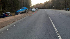 Пенсионер задремал за рулем и погиб в лобовом столкновении в Тверской области