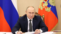 Владимир Путин возродил звание «Мать-героиня»