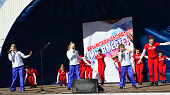 Игорь Руденя поздравил жителей Крыма с Днем воссоединения с Россией