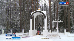  В Максатихе провели реконструкцию братского захоронения советских воинов