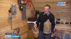 Житель Лихославльского района восстанавливает старинные предметы