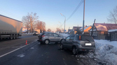 В тройном ДТП в Тверской области пострадало два человека