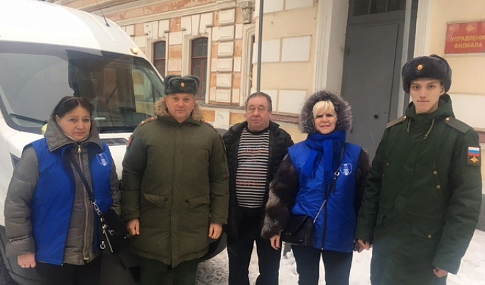 Сотрудники ТвГУ привезли подарки раненым бойцам в Тверской военный госпиталь