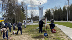 Около стелы строителям Калининской АЭС появилась каштановая аллея 