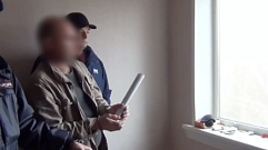 Житель Тверской области, вытолкнувший свою знакомую с пятого этажа, получил 8 лет колонии