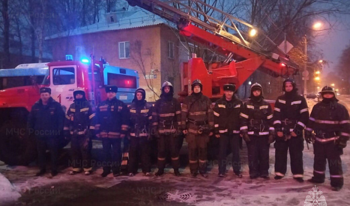 В Твери огнеборцы спасли 17 человек
