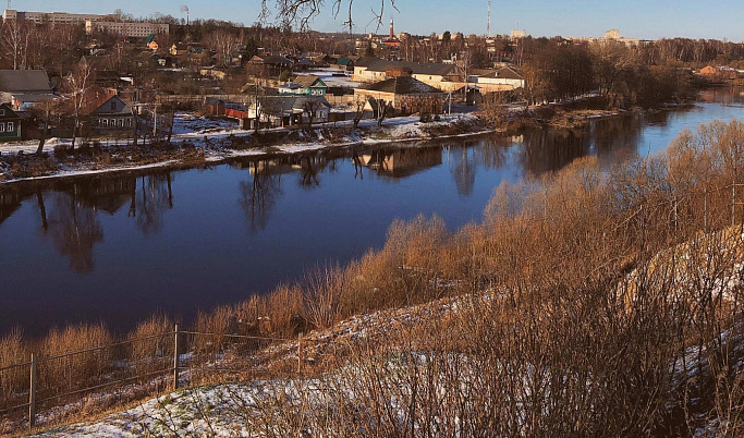 Резкое падение атмосферного давления ожидается в Тверской области
