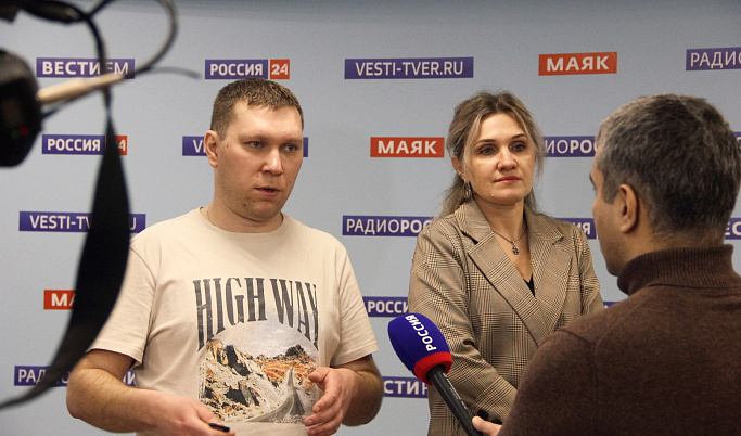 В Твери выживший в «Крокусе» Сергей Рачков сделал предложение своей девушке