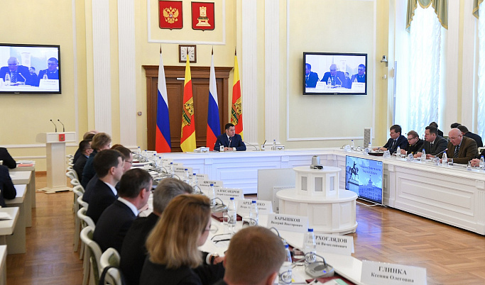 Игорь Руденя назвал главные задачи финансово-бюджетной политики региона на 2023-2025 годы