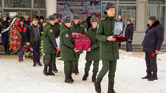 В Конаково простились с погибшим в боях на Украине Алексеем Ярославцевым